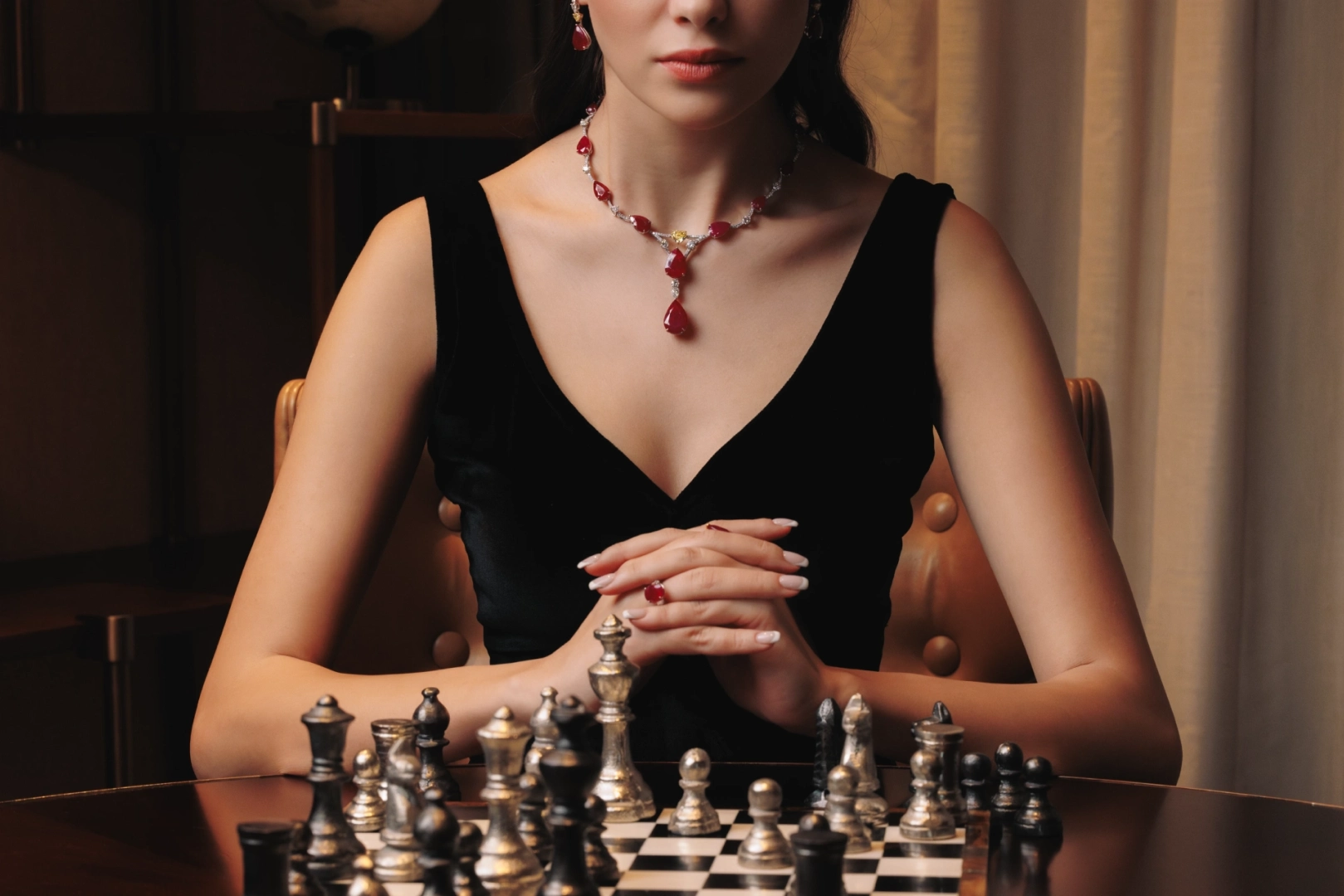 Dhamani 1969 Celebrates the Festive Season with the Tempus and Tempus Colors Collections